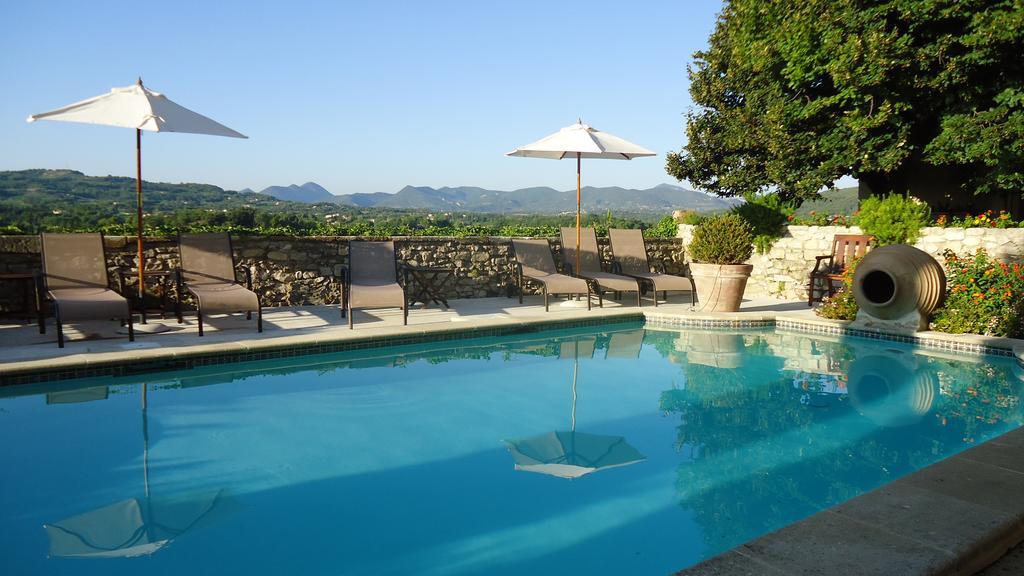 Hostellerie Le Beffroi Vaison-la-Romaine Exterior photo